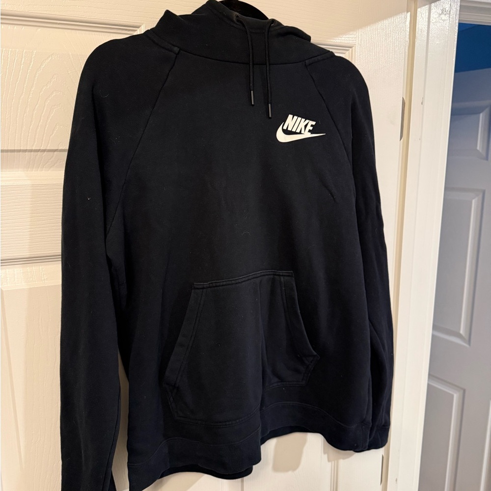 Nike Women’s Black Sweatshirt